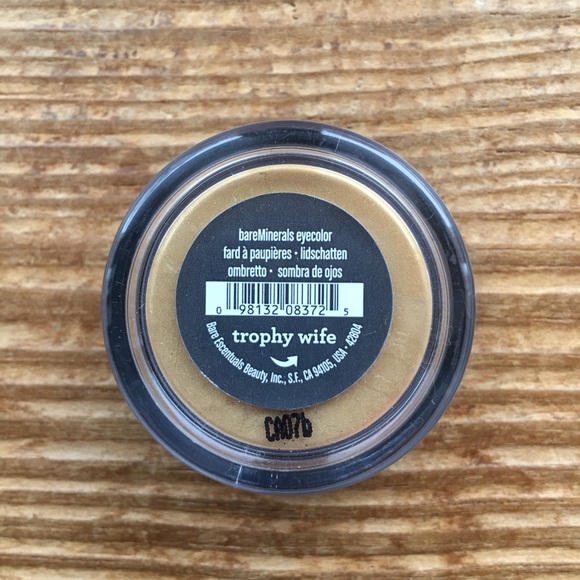 bareMinerals Other - Trophy Wife Eyeshadow Bare Minerals New